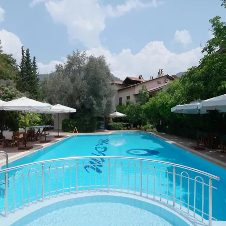 Mr. Dim Exclusive Hotel de apartamente 2*