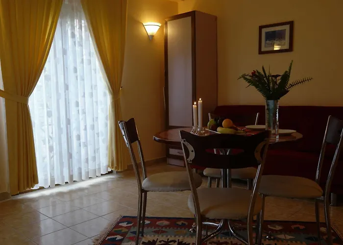 Aparthotel Mr. Dim Exclusive 2*